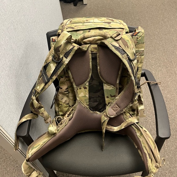 Eberlestock x2 Multicam Ruck Backpack - Picture 2 of 2